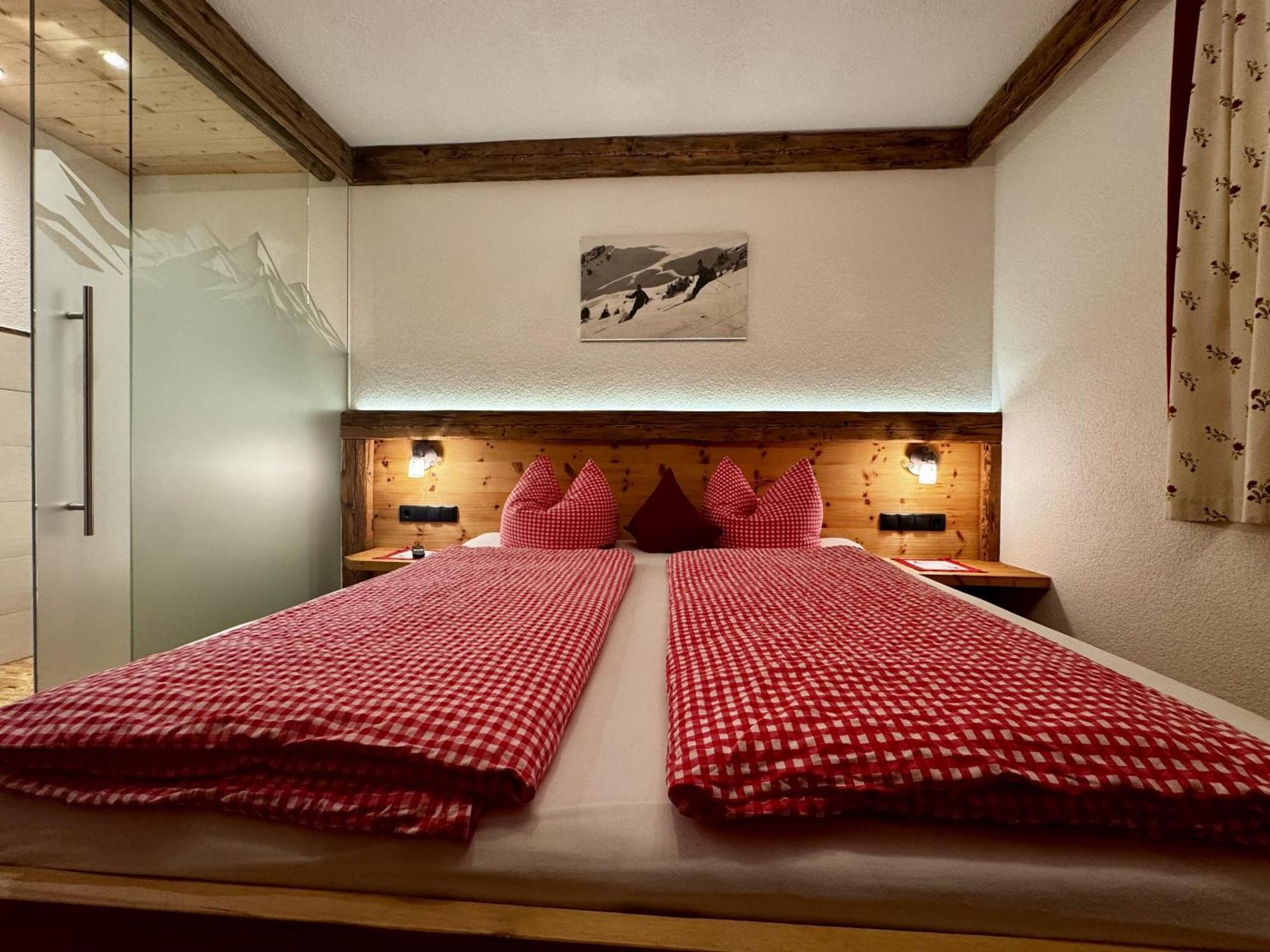 Landhaus Rieder Im Zillertal Aschau Im Zillertal Chambre photo